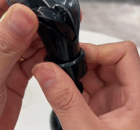 2 In 1 petal Red Wine Stopper Mini Red Wine Aerator Quick Rotating Wine Pourer Decanter Cap for Bottles Bar Accessories