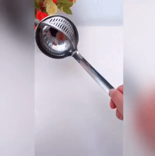2-in-1 Stainless Steel Long Handle Soup Ladle Thickened Hot Pot Soup Spoon Colander Wall-mounted Home Strainer Cooking Colander