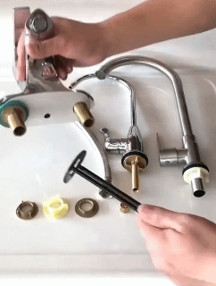 Multifunctional Bathroom Wrench Plumbing Tool Sink Wrench Faucet Water Pipe Nuts Spanner Bathroom Wrench Repair Tool