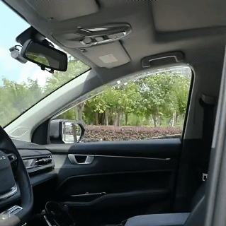 High-Grade Solar Car Smart Air Purifier Ozone Negative Ion Purifier Sterilizing Anti-smoking and Deodorizing Car Air Purifier