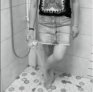 2Pcs 360° Adjustable Bathroom Shower Head Holder Wall Mounted Hand Shower Holder Shower Brackets Bathroom Accessories