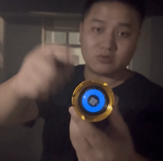 High Power 100000Lumens GT100 White Laser Light Tactical Torch Bulit-in 6000mAh 38650 Battery Zoom Lantern Long Range Spotlight