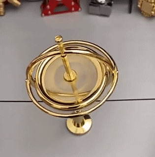 Precision Gyroscope Metal Anti-Gravity Spinning Top Creative Finger Gyroscope Metal Mechanical Gyroscope 3-Axis Gyroscope
