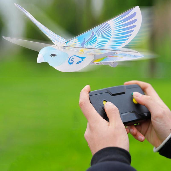 360 Degree Flying RC Bird Toy 2.4 GHz Remote Control E-Bird Flying Birds Electronic Mini RC Drone Toys Helicopter