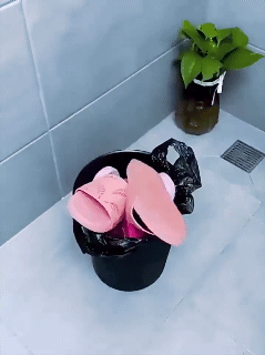 Foldable Wall-Mounted Slipper Rack - No Drilling Required Bathroom Entryway Shoe Storage for Home Use 1-to-3 Conversion for Three Pairs of Shoes Space-Saving Design