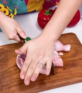 Kitchen Knife Guard | With Sharpening Edge | 2-in-1 Chopping Aid + Knife Sharpener | Works with Any Knife and Protects Your Hands