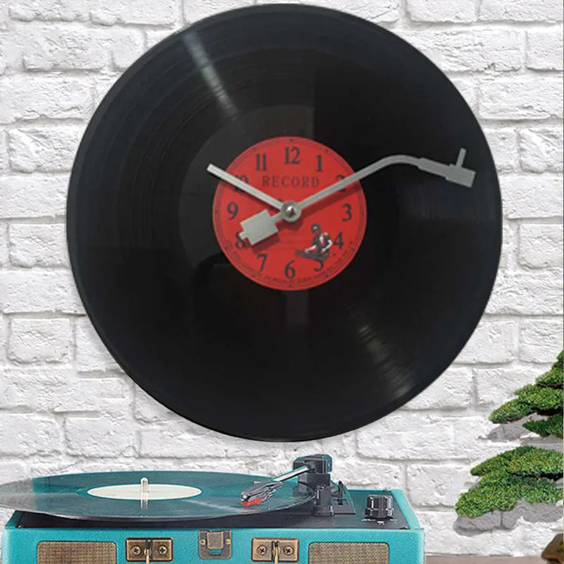 European Retro Nostalgic Ultra-Quiet Clock Vinyl Record Personality Wall Clock Cafe Bar Decorative Wall Clock