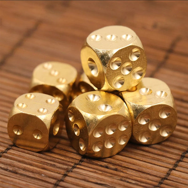 4Pcs Top-Grade 11/13/15/16/20mm Brass Dice pure Copper Solids Dice Manual polishing Bar/Dinner Party Creative Mahjong sieve Creative Small Dice