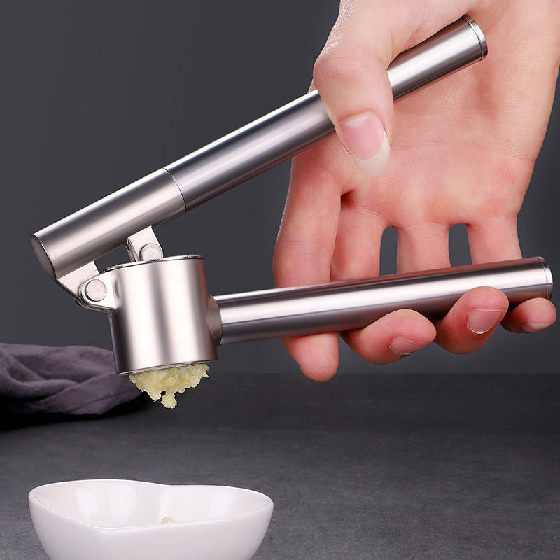 Stainless Steel Garlic Press Manual Garlic Paste in One Press Home Kitchen Garlic Crusher Easy to Clean and Durable