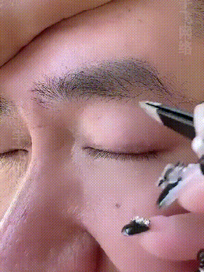 Multipurpose Stainless Steel Eyebrow 4-in-1 Tweezers Set