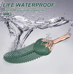 Female Peacock Feather Rhythm Wand - An immersive pleasure massager featuring feather-soft tactility and multi-frequency deep vibrations