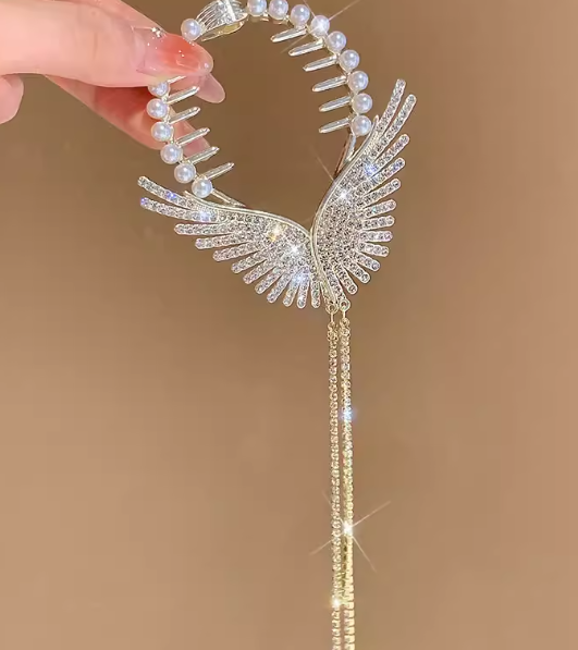 Angel Wings Hair Clip Angel Wings Tassel Hair Clip for Women Premium Alloy Pearl and Rhinestone Clip Essential for Bun Hairstyles at the Nape Party and Wedding Hair Accessory