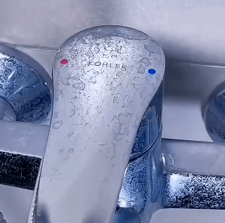 2PCS Rust Clean Eraser Remove Incrustant Scale Rubber Clean Water Rust On Metal In Bathroom No Harm To Glass Extra Durable