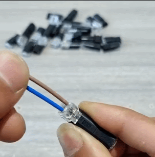 Double-wire Push-in Connector with Locking Buckle 18-24AWG Wire Quick Splice Connectors Crimp Terminals for Cable