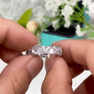 Luxury Wedding Band Promise Rings for Women Unique Triangle Cubic Zirconia Design Top Quality New Trendy Jewelry