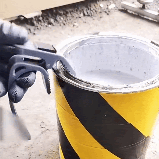 Multifunctional Painting Tool Brush and Roller Cleaning Tool