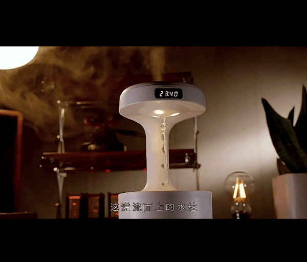 Anti-Gravity Water Droplet Air Humidifier 600ml Anti-gravity Essential Oil Diffuser Night Light Weightless Sprayer Decorations Desk Lamps