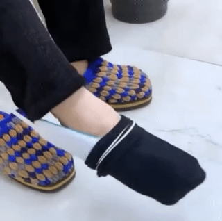 Flexible Sock Aid Kit Slider Sock Helper Aide Tool for Putting on Socks Men Women Elderly Sock Assist Device Sock Puller