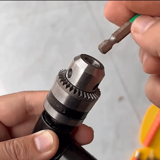 90 Degree Right Angle Electric drill Keyless three-jaw chuck corner Impact Drill Adapter Right Angle Bend Extension Adaptor