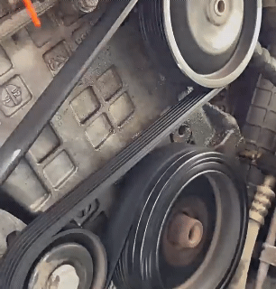 100ml Auto Belt Dressing Spray Automobile Engine Belt Silencer Automotive Prolongs Belt Life Lubrication Protection & Silencer