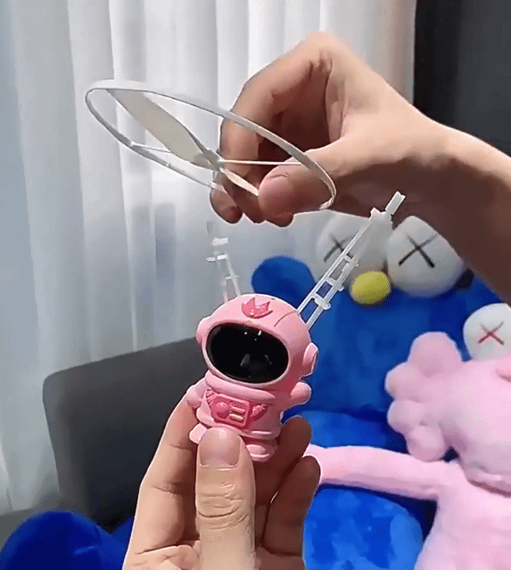 Flying Spinner Mini Astronaut Drone Flyer Cool Kids Toys Manually Operated