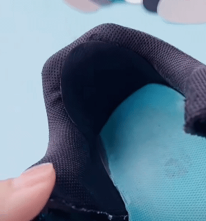 4Pcs Heel Repair Subsidy Sticky Shoes Hole Sneakers Insoles Patch Heel Pads Heels Sticker Protector Foot Care Anti-Wear Inserts