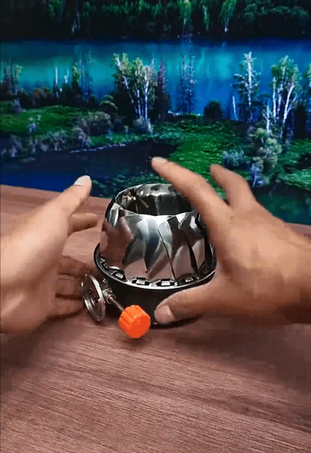 Outdoor Mini Square Stove Portable Folding Gas Stove Card Camping Cooking Utensil Ultra-Light Travel Cookware Hiking Equipment