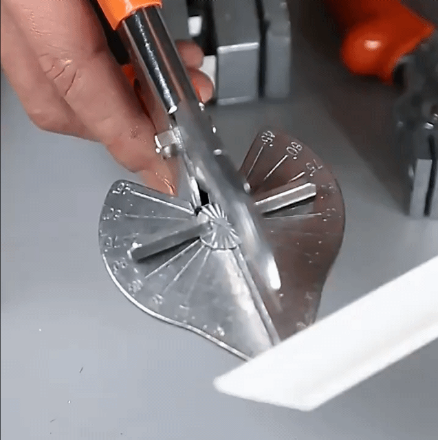45-135 Degree Multi Angle Angle Mitre Shear Cutter - Multifunctional Tool for Angular Cutting of Plastic, PVC, and Molding Trim