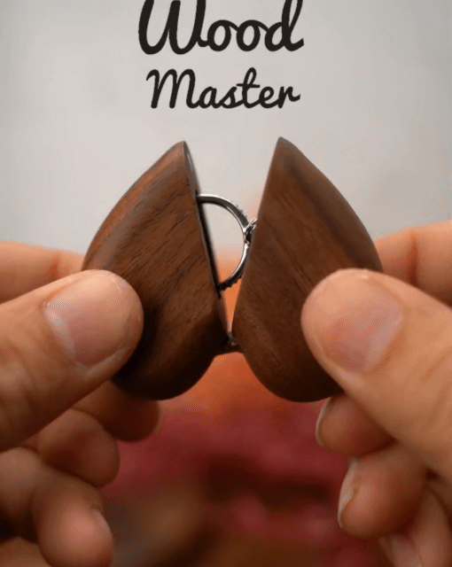 Heart-Shaped Wooden Ring Box Walnut Jewelry Holder for Engagement Wedding Anniversary Gift for Couples Brides Grooms Keepsake