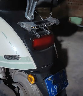 Car/Motorcycle/Bike tail solar powered LED blinker light strong anti-tailgating light flashing pilot rear warning light