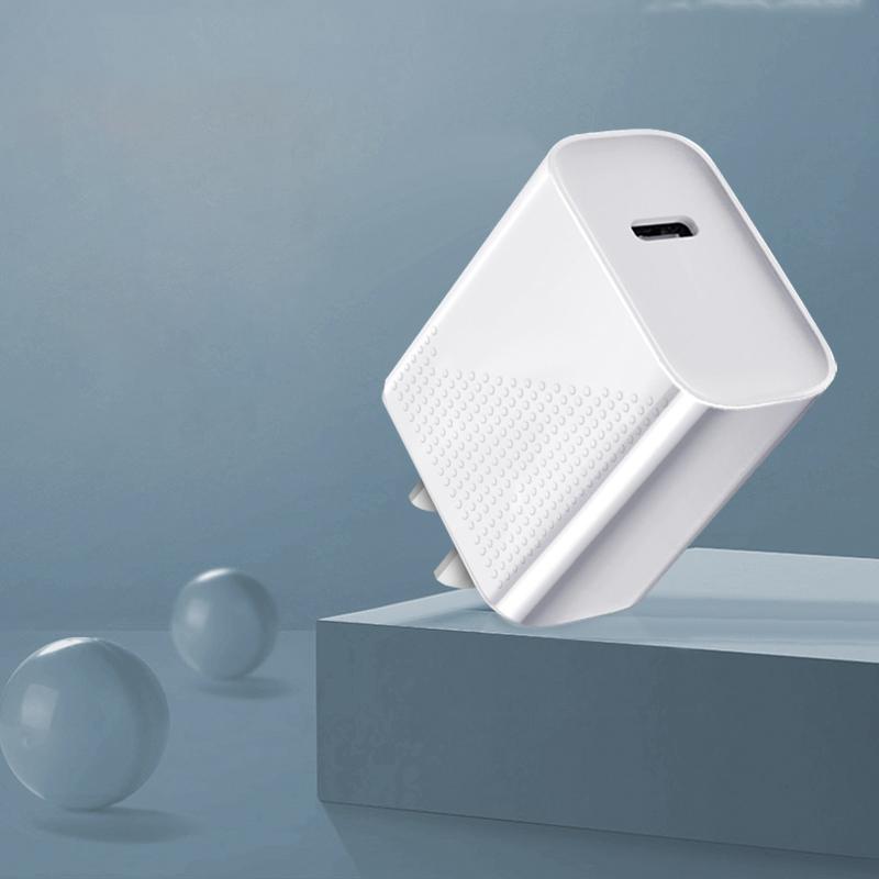 3C Certified Charging Head Fast Charging 18W Mobile Phone PD Charger for Apple Android Phones Tablets