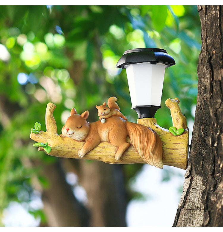 New Garden LED Solar Light Squirrel Sloth resin Hanging Light Outdoor Garden Decorative Light