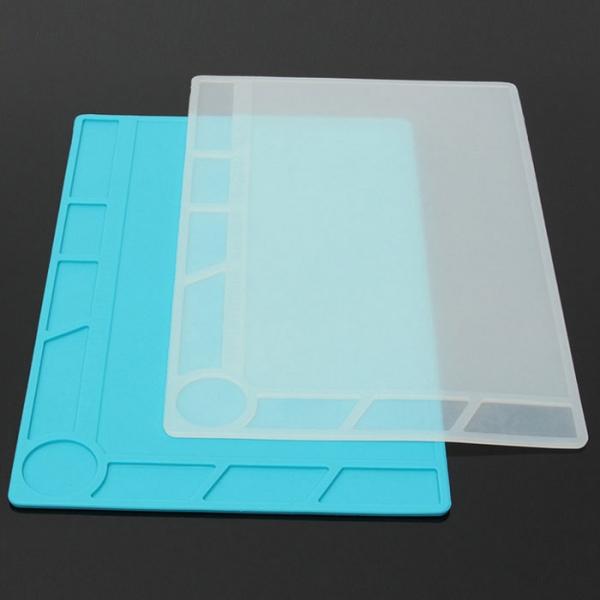 34 x 23cm Heat Resistant Silicone Cell Phone Repair Desk Mat Random Color