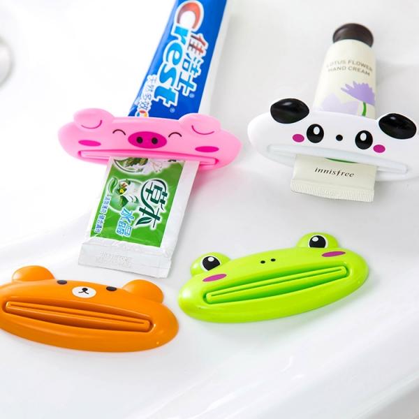 3pcs Cute Animal Cartoon Design Manual Toothpaste Facial Cleanser Squeezer Panda