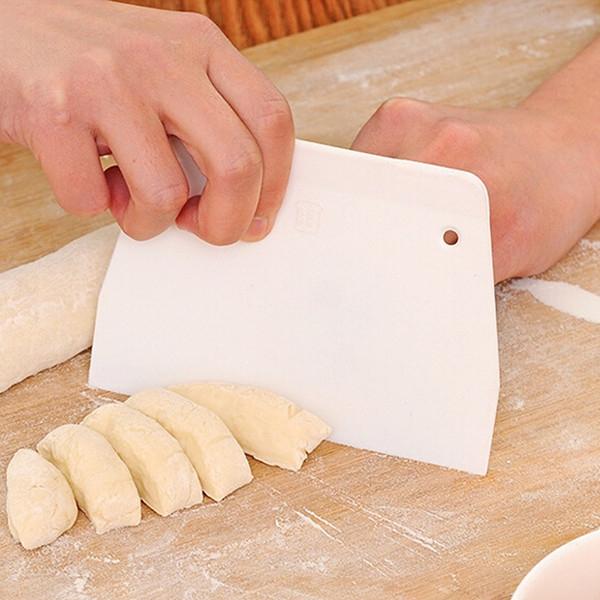 Durable Butter Dough Trapezoidal Cake Scraper Baking Tools White