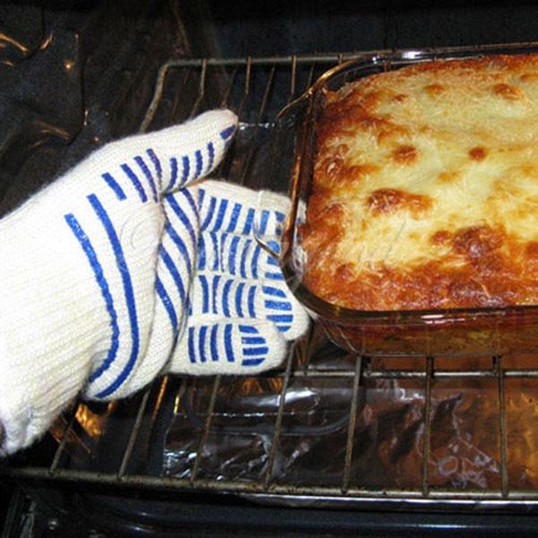 Heat Proof Non-slip Silicone Handle BBQ Oven Gloves Blue & White