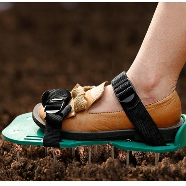 Lawn Aerating Spiked Shoes 1 Pair Garden Grass Aerator Sandals