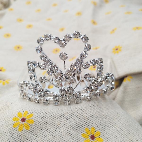 Medium Heart Rhinestone Crown Comb Hair Clip Tiara FG1 Silver