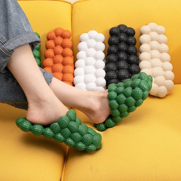 Slippers Female  male Summer New Personality Bubble Sandals and Slippers Celebrity Home Massage Bottom Slippers Fashion Men Net EVA
