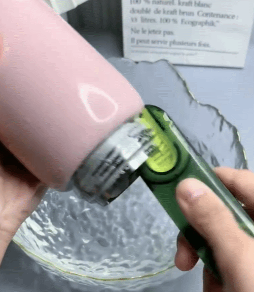 3-in-1 Bottle Cap Detail Brush Dirt Brush Random color