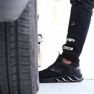 Work Safety Shoes With Steel Toe Anti-Bashing Anti-Puncture Safety Shoes Lightweight Anti-odor Breathable Shoes